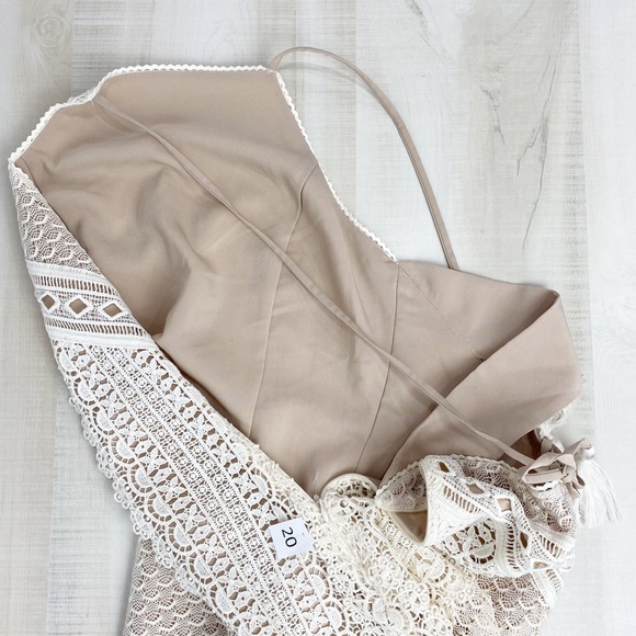 GREYLIN for REVOLVE Lua Lace Halter Dress NWOT - Picture 8 of 16